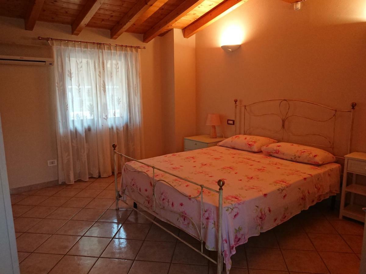 Apartmán Il Carpino Bianco Bilocale Puegnago Exteriér fotografie