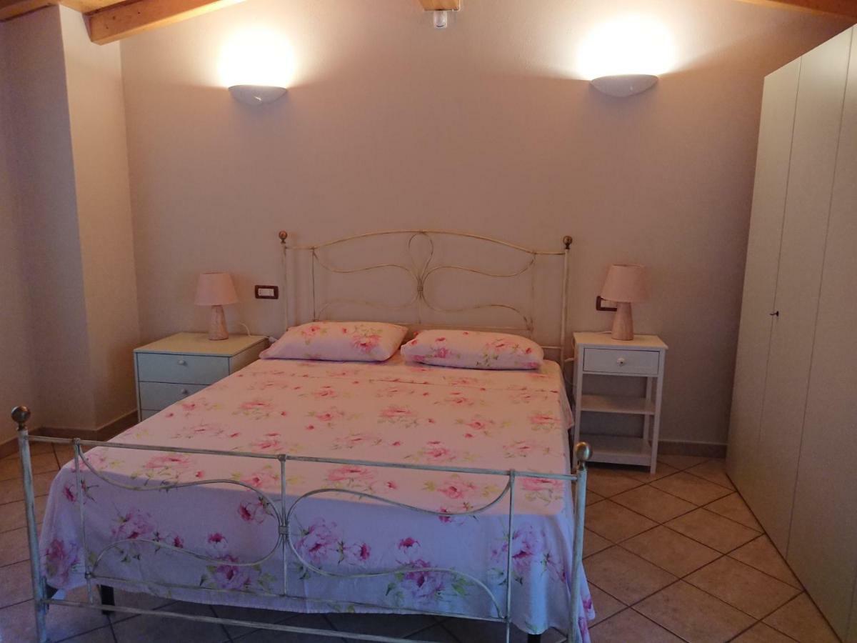 Apartmán Il Carpino Bianco Bilocale Puegnago Exteriér fotografie